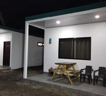Bari Campings Resort Puerto Viejo de Talamanca Luaran gambar